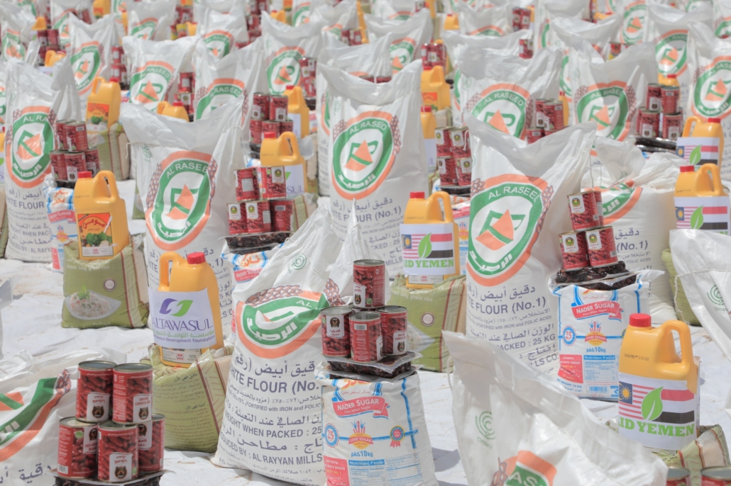 The distribution of food baskets and Ramadan Iftars